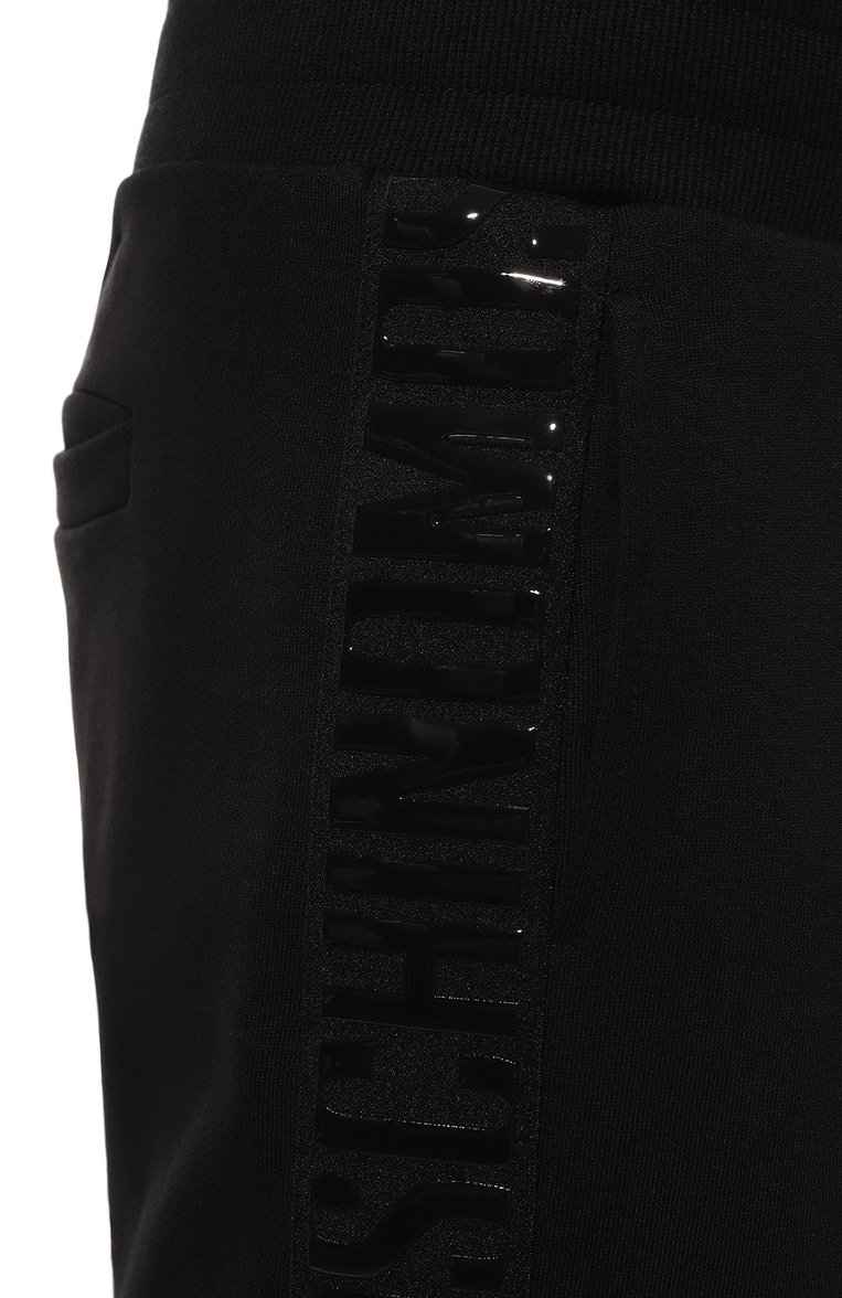 Мужские хлопковые джоггеры MOSCHINO черного цвета, арт. A6713/9410 | Фото 5 (Материал сплава: Проставлено; Длина (брюки, джинсы): Стандартные; Драгоценные камни: Проставлено; Материал внешний: Хлопок; Силуэт М (брюки): Джоггеры; Стили: Кэжуэл)