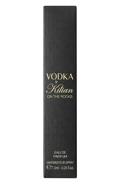 Парфюмерная вода vodka on the rocks (7,5ml) KILIAN PARIS бесцветного цвета по цене 7100 руб., арт. 3700550246718, фото 2 Парфюмерная вода vodka on the rocks (7,5ml) KILIAN PARIS, арт. 3700550246718, фото 2