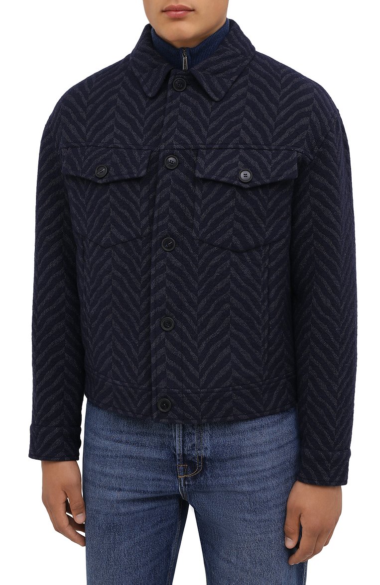 Мужская шерстяная ку�ртка GIORGIO ARMANI темно-синего цвета, арт. 1WG0B065/T02S1 | Фото 3 (Длина (верхняя одежда): Короткие; Мужское Кросс-КТ: шерсть и кашемир; Материал внешний: Шерсть; Материал подклада: Синтетический материал; Стили: Кэжуэл; Кросс-КТ: Куртка; Рукава: Длинные; Драгоценные камни: Проставлено; Материал сплава: Проставлено)