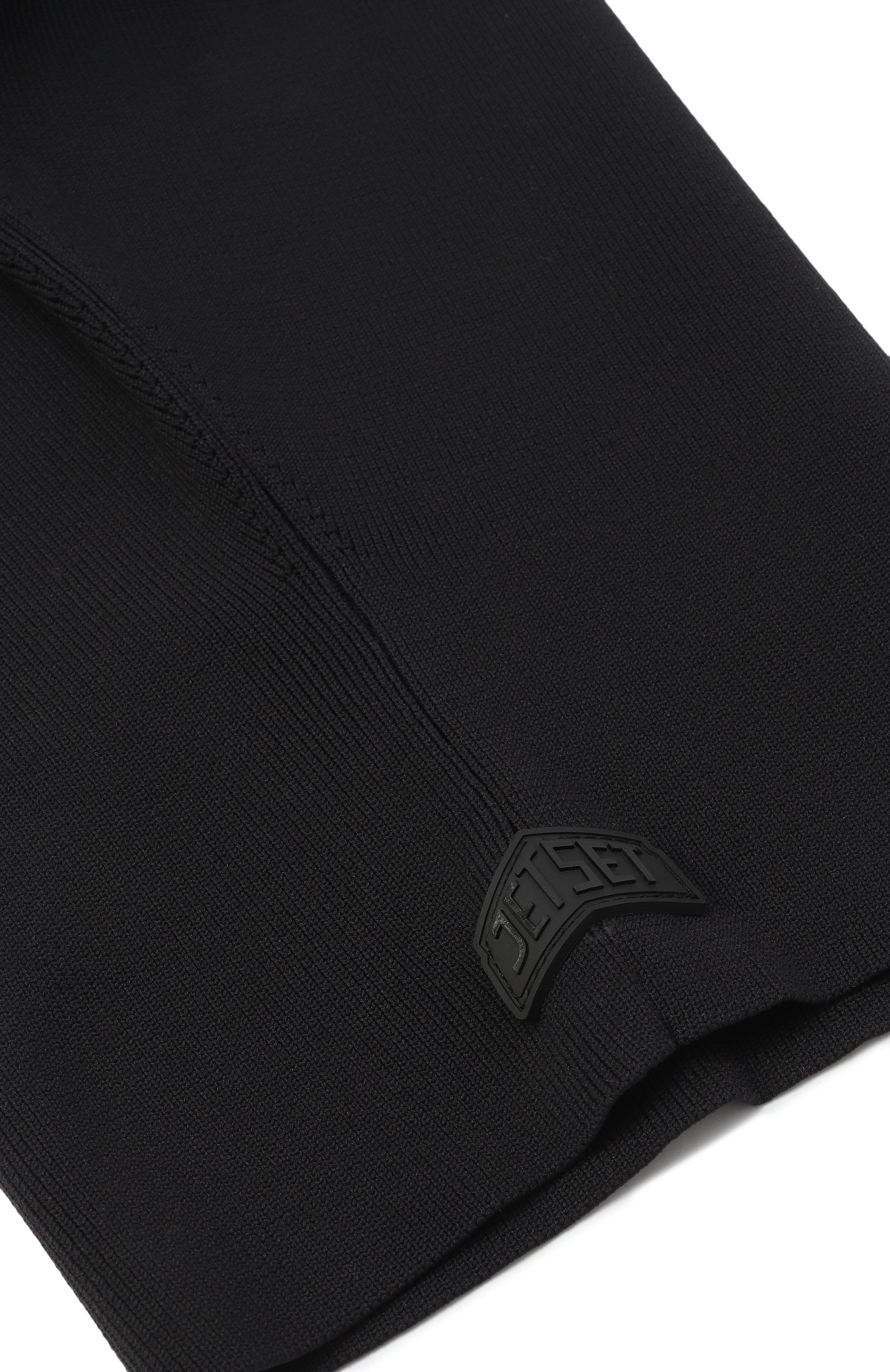 Балаклава JET SET черного цвета по цене 28200 руб., арт. 2522/299200, фото 3 Балаклава JET SET, арт. 2522/299200, фото 3