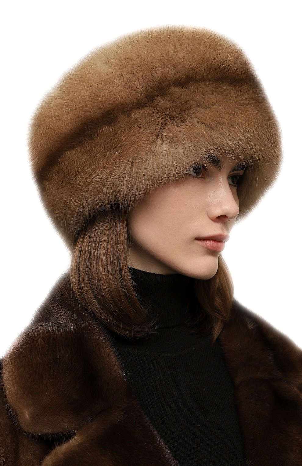 Меховая шапка из норки и соболя VICTORIA KUSENKOVA светло-коричневого цвета по цене 336600 руб., арт. 061913694455, фото 2 Меховая шапка из норки и соболя VICTORIA KUSENKOVA, арт. 061913694455, фото 2