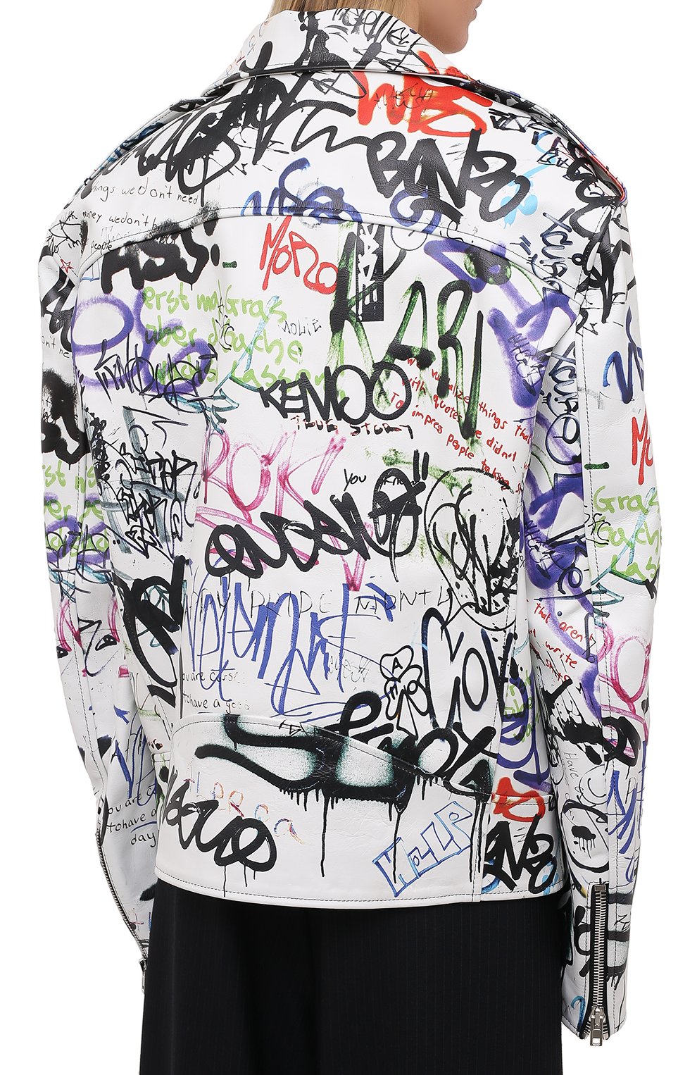 Кожаная куртка VETEMENTS разноцветного цвета по цене 338500 руб., арт. UE51JA750WL 2470/W, фото 4 Кожаная куртка VETEMENTS, арт. UE51JA750WL 2470/W, фото 4