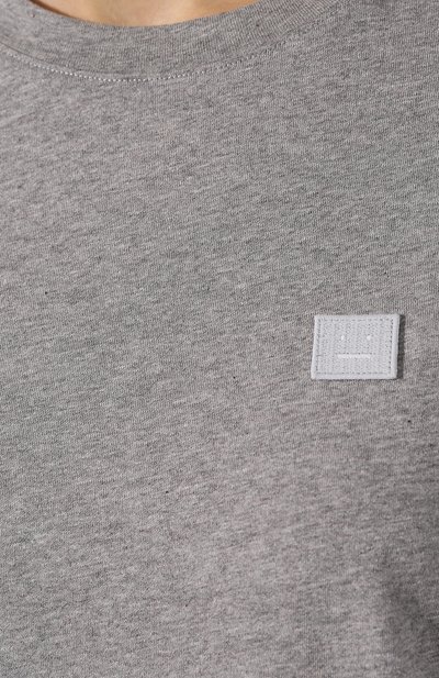Хлопковая футболка ACNE STUDIOS светло-серого цвета по цене 17100 руб., арт. AL0038, фото 5 Хлопковая футболка ACNE STUDIOS, арт. AL0038, фото 5
