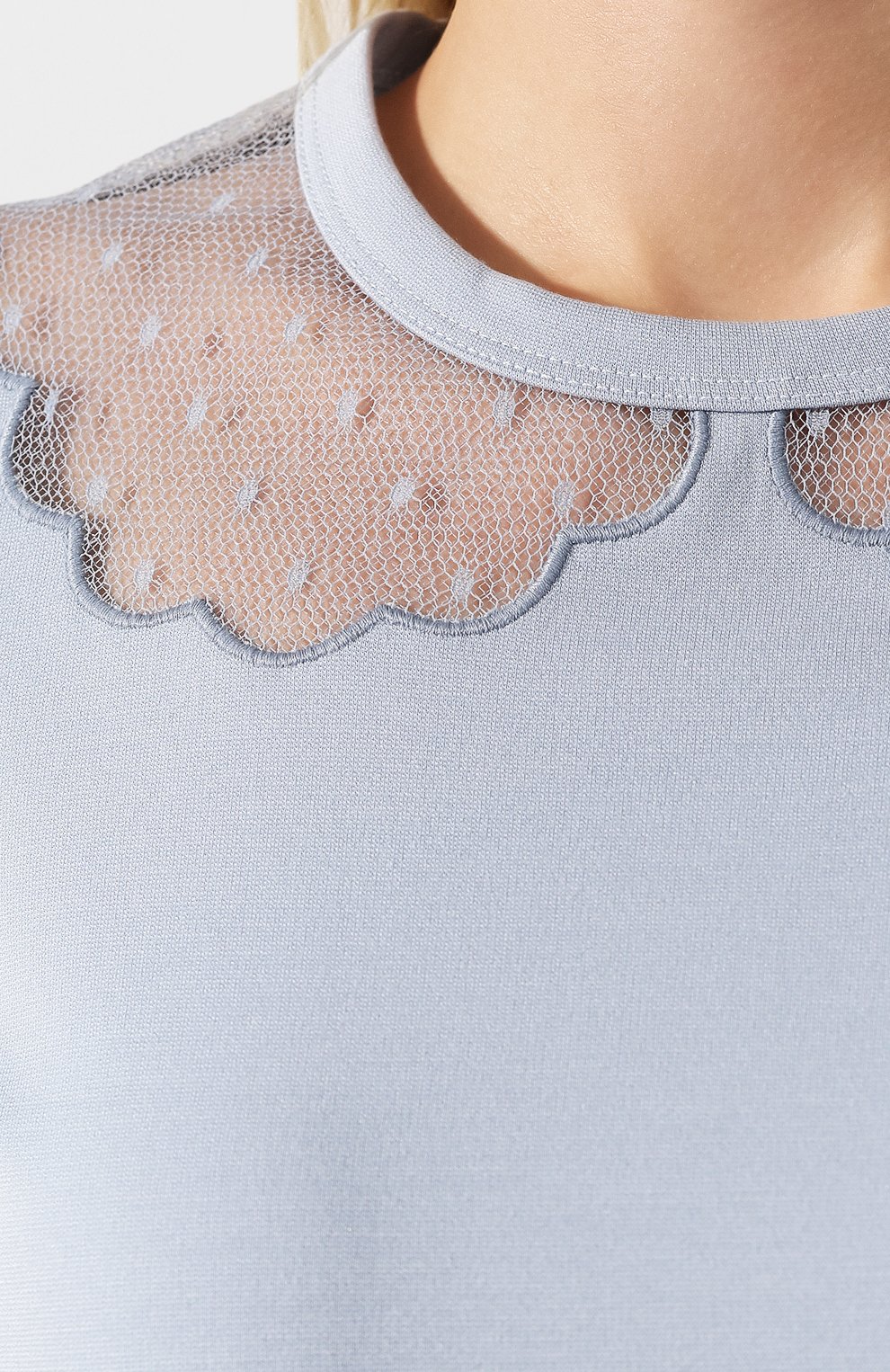 Платье из вискозы REDVALENTINO голубого цвета по цене 46050 руб., арт. TR3MJ03X/4WS, фото 5 Платье из вискозы REDVALENTINO, арт. TR3MJ03X/4WS, фото 5
