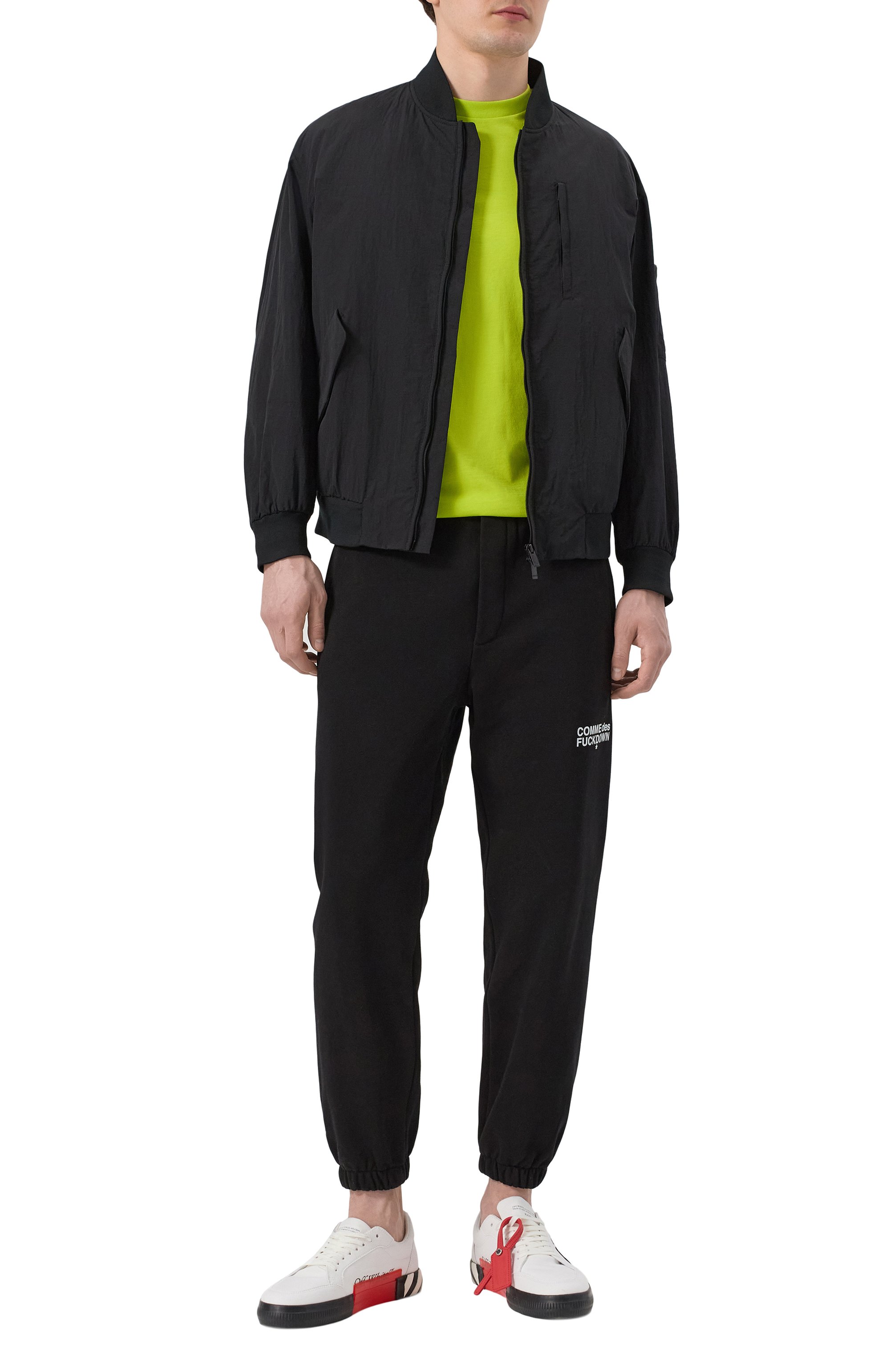 Бомбер HEVO черного цвета по цене 75950 руб., арт. CASTR0 090/H715, фото 2 Бомбер HEVO, арт. CASTR0 090/H715, фото 2