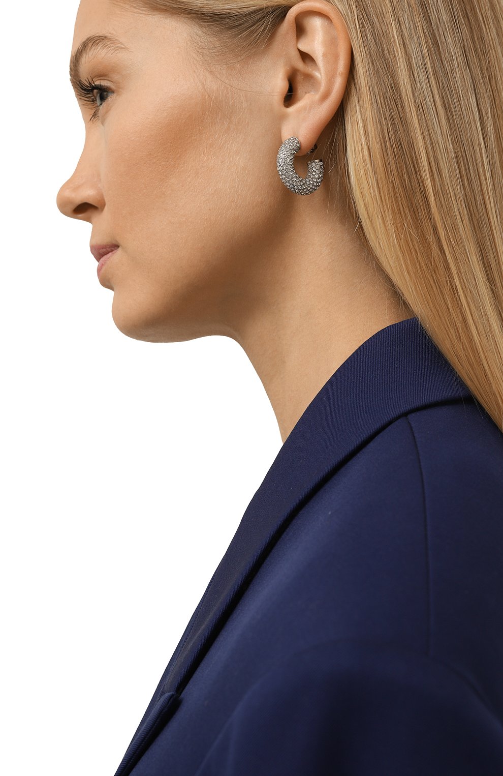 Серьги AMINA MUADDI серебряного цвета по цене 69950 руб., арт. CAMER0N H00P MINI, фото 2 Серьги AMINA MUADDI, арт. CAMER0N H00P MINI, фото 2