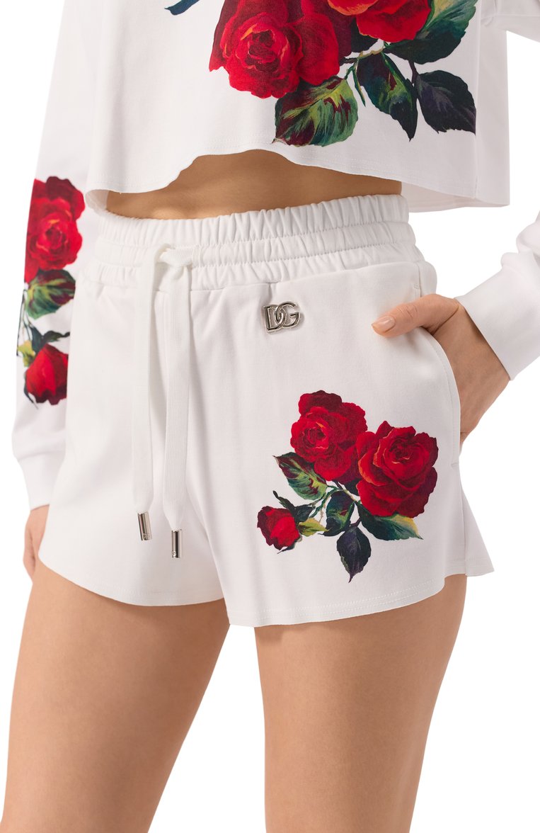 Женские хлопковые шорты DOLCE & GABBANA белого цвета, арт. FTCKKT/GDCZZ | Фото 5 (Длина Ж (юбки, платья, шорты): Мини; Материал внешний: Хлопок; Стили: Спорт-шик; Размерность: Идёт в размер; Автоматизация состава: Проставлено; Автоматизация ТО: Проставлено)