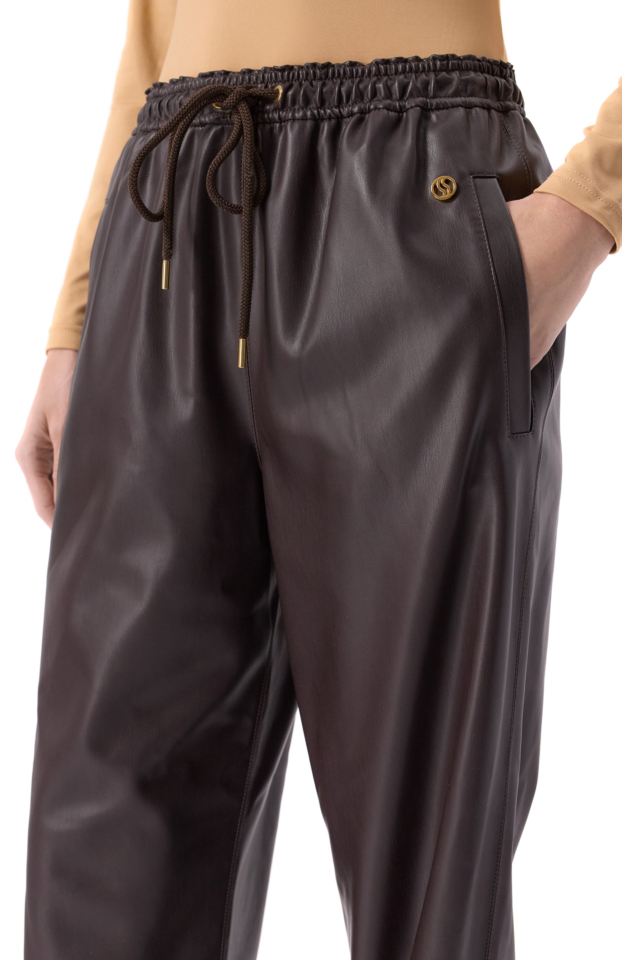 Джоггеры из экокожи STELLA MCCARTNEY коричневого цвета по цене 79150 руб., арт. 640179/3BU393, фото 5 Джоггеры из экокожи STELLA MCCARTNEY, арт. 640179/3BU393, фото 5