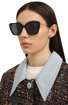 Женские солнцезащитные очки DIOR EYEWEAR черного цвета, арт. MISSDI0R B5I 12B0 | Фото 2 (Региональные ограничения белый список (Axapta Mercury): Не проставлено; Нос: Не проставлено; Материал: Пластик, Металл; Тип очков: С/з; Оптика Гендер: оптика-женское; Очки форма: Cat-eye, Бабочка)