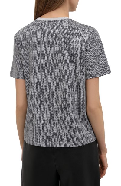 Футболка GIORGIO ARMANI серого цвета по цене 57950 руб., арт. 6KAM71/AJGVZ, фото 4 Футболка GIORGIO ARMANI, арт. 6KAM71/AJGVZ, фото 4