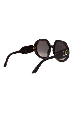 Женские солнцезащитные очки DIOR EYEWEAR темно-коричневого цвета, арт. DI0RB0BBY R1U 20A1 | Фото 4 (Тип очков: С/з; Нос: Не проставлено; Материал: Металл; Региональные ограничения белый список (Axapta Mercury): Не проставлено; Оптика Гендер: оптика-женское; Очки форма: Oversized)