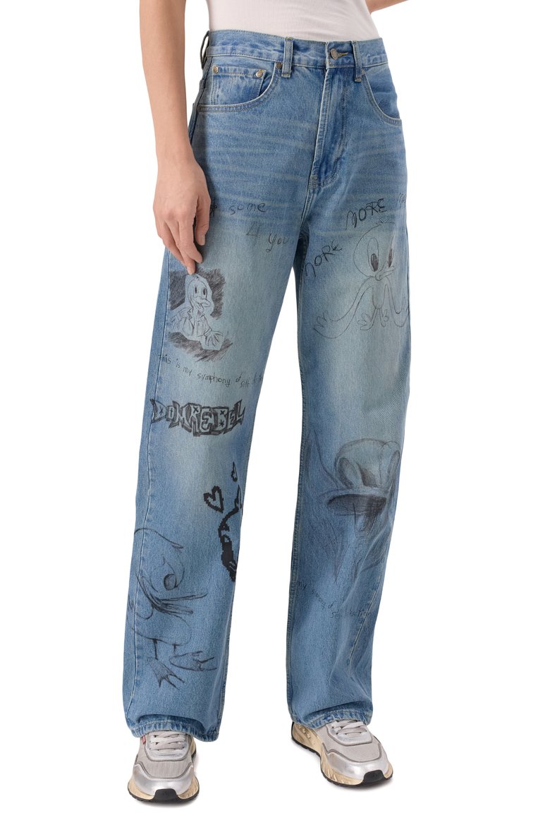 Женские джинсы DOMREBEL голубого цвета, арт. BEAKER B00TCUT JEANS | Фото 3 (Материал сплава: Проставлено; Драгоценные камни: Проставлено; Длина (брюки, джинсы): Стандартные; Стили: Гранж; Материал внешний: Деним, Хлопок; Детали: Делаве, Декор; Кросс-КТ: Деним; Силуэт Ж (брюки и джинсы): Прямые)