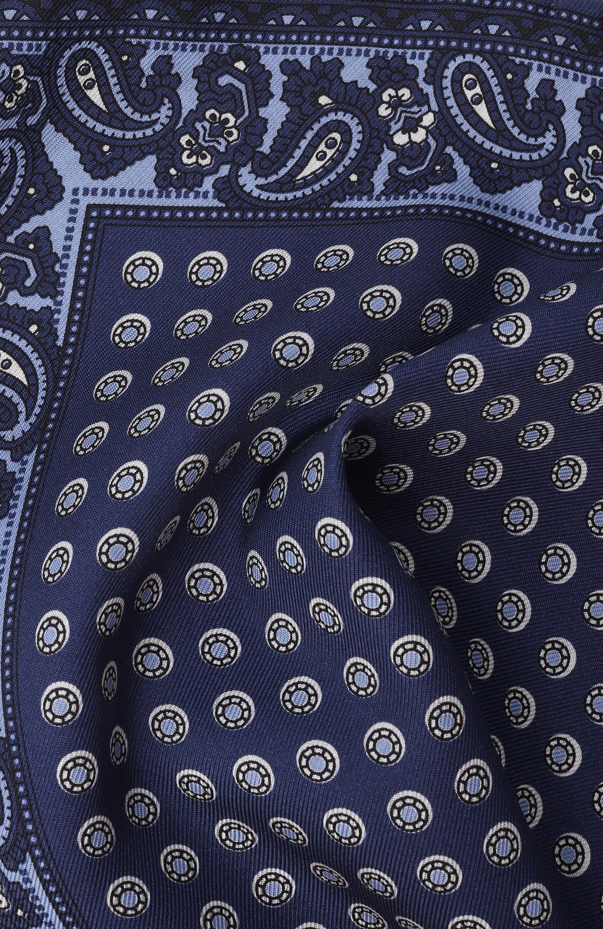 Шелковый платок BRIONI синего цвета по цене 22550 руб., арт. 071000/PD415, фото 2 Шелковый платок BRIONI, арт. 071000/PD415, фото 2