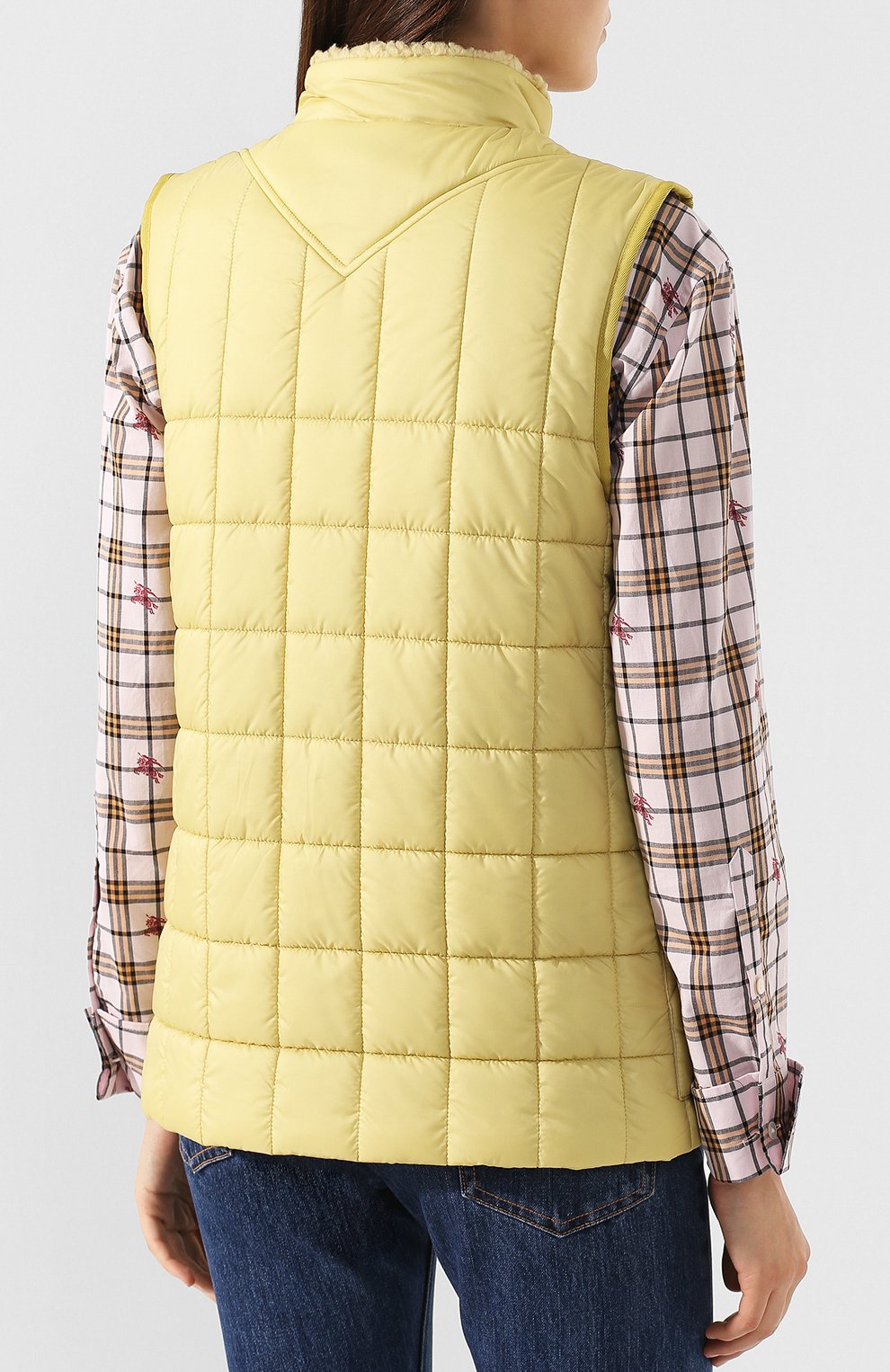 Стеганый жилет BURBERRY желтого цвета по цене 78950 руб., арт. 8005123, фото 4 Стеганый жилет BURBERRY, арт. 8005123, фото 4