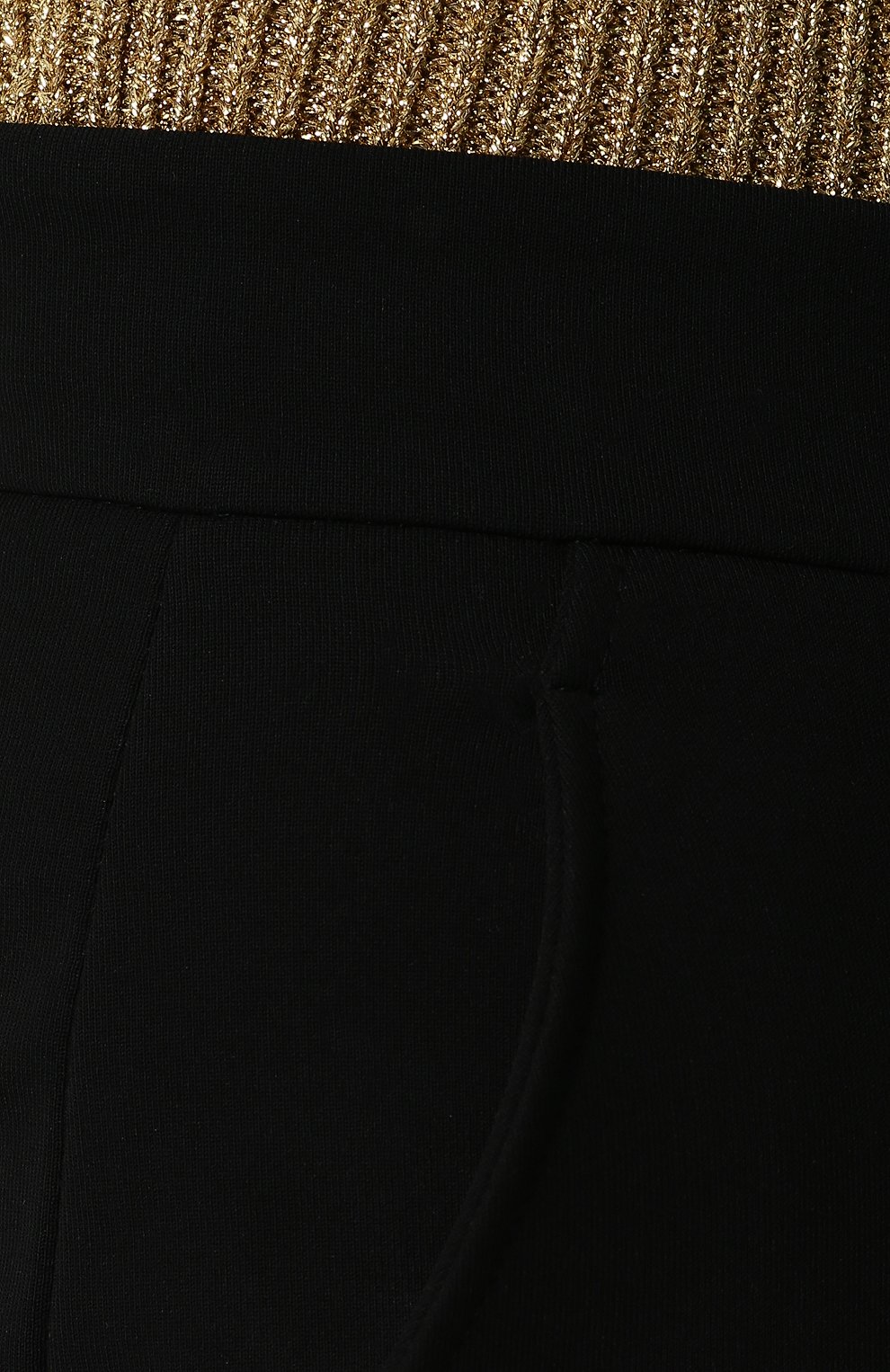 Однотонные расклешенные брюки со стрелками GUCCI черного цвета по цене 79950 руб., арт. 501504/X7B26, фото 5 Однотонные расклешенные брюки со стрелками GUCCI, арт. 501504/X7B26, фото 5