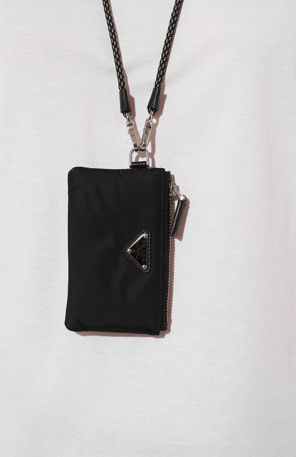 Хлопковая футболка PRADA белого цвета по цене 105000 руб., арт. 135699-1XBH-F0964-212, фото 5 Хлопковая футболка PRADA, арт. 135699-1XBH-F0964-212, фото 5