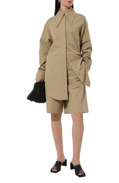 Женские хлопковые шорты JIL SANDER хаки цвета, арт. J03KA0233/J45002 | Фото 2 (Кросс-КТ: Широкие; Материал сплава: Проставлено; Материал внешний: Хлопок; Длина Ж (юбки, платья, шорты): Миди; Драгоценные камни: Проставлено; Стили: Минимализм)