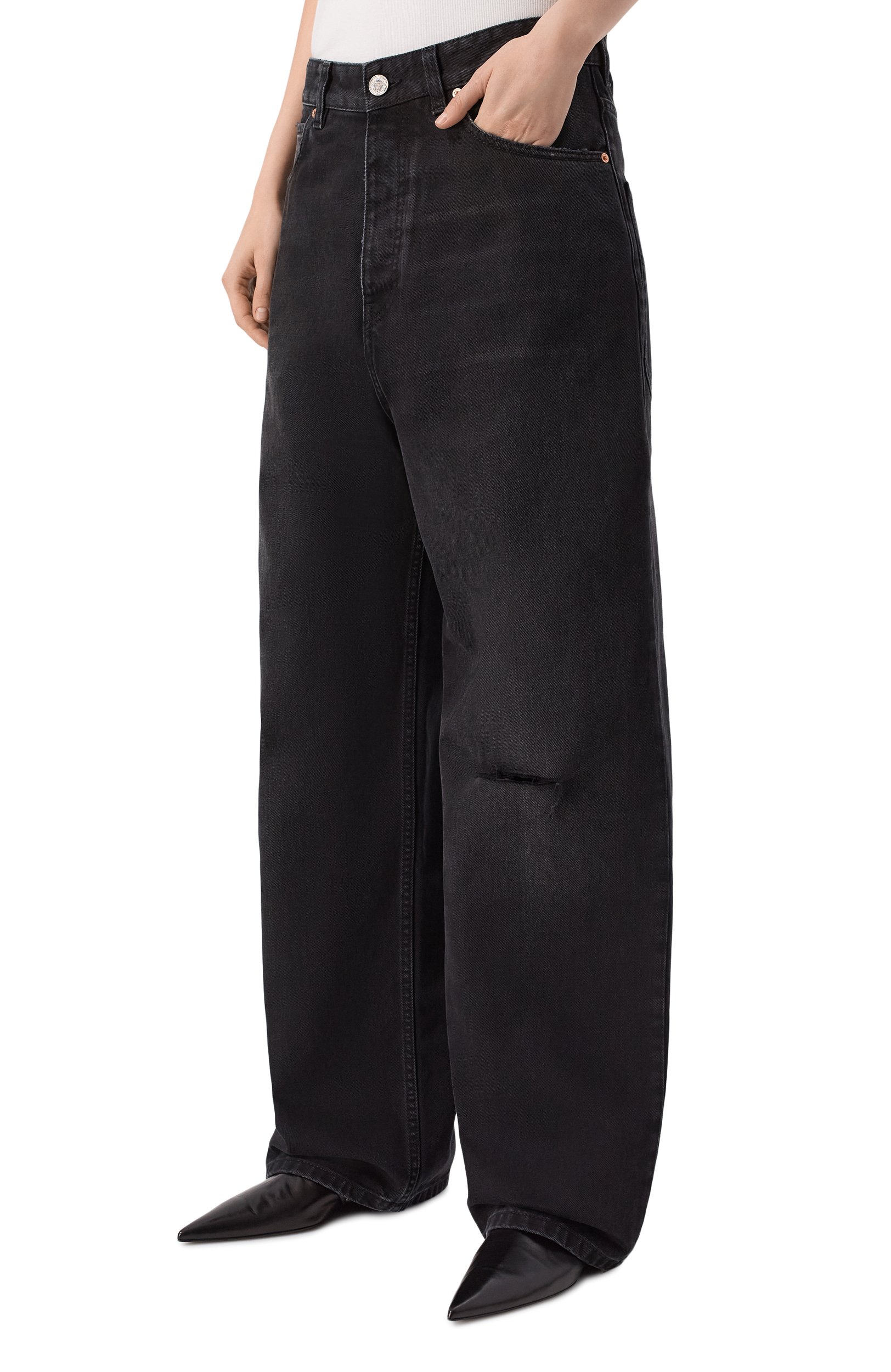 Джинсы VETEMENTS черного цвета по цене 109500 руб., арт. MH27DJ087B, фото 3 Джинсы VETEMENTS, арт. MH27DJ087B, фото 3