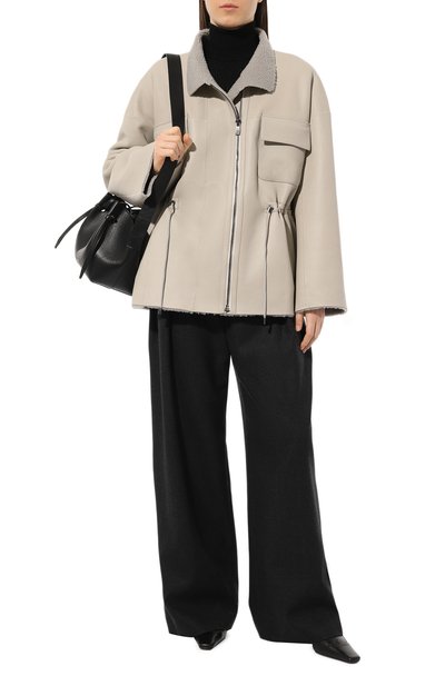 Дубленка из овчины NOBLE&BRULEE серого цвета по цене 340000 руб., арт. NB125/01, фото 2 Дубленка из овчины NOBLE&BRULEE, арт. NB125/01, фото 2