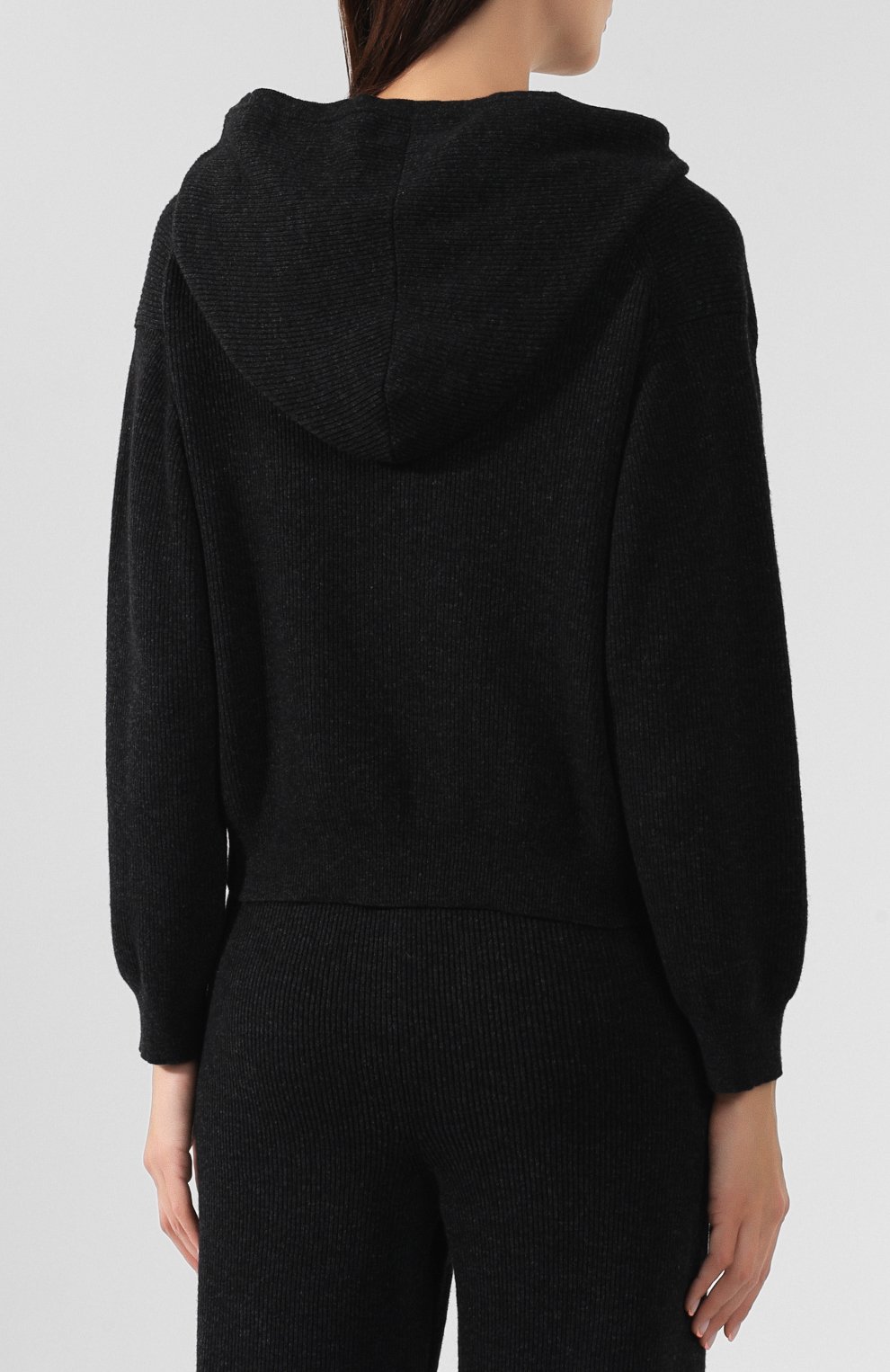 Пуловер с капюшоном NANUSHKA серого цвета по цене 38850 руб., арт. M0G_CHARC0AL_CASHMERE BLEND RIB, фото 4 Пуловер с капюшоном NANUSHKA, арт. M0G_CHARC0AL_CASHMERE BLEND RIB, фото 4