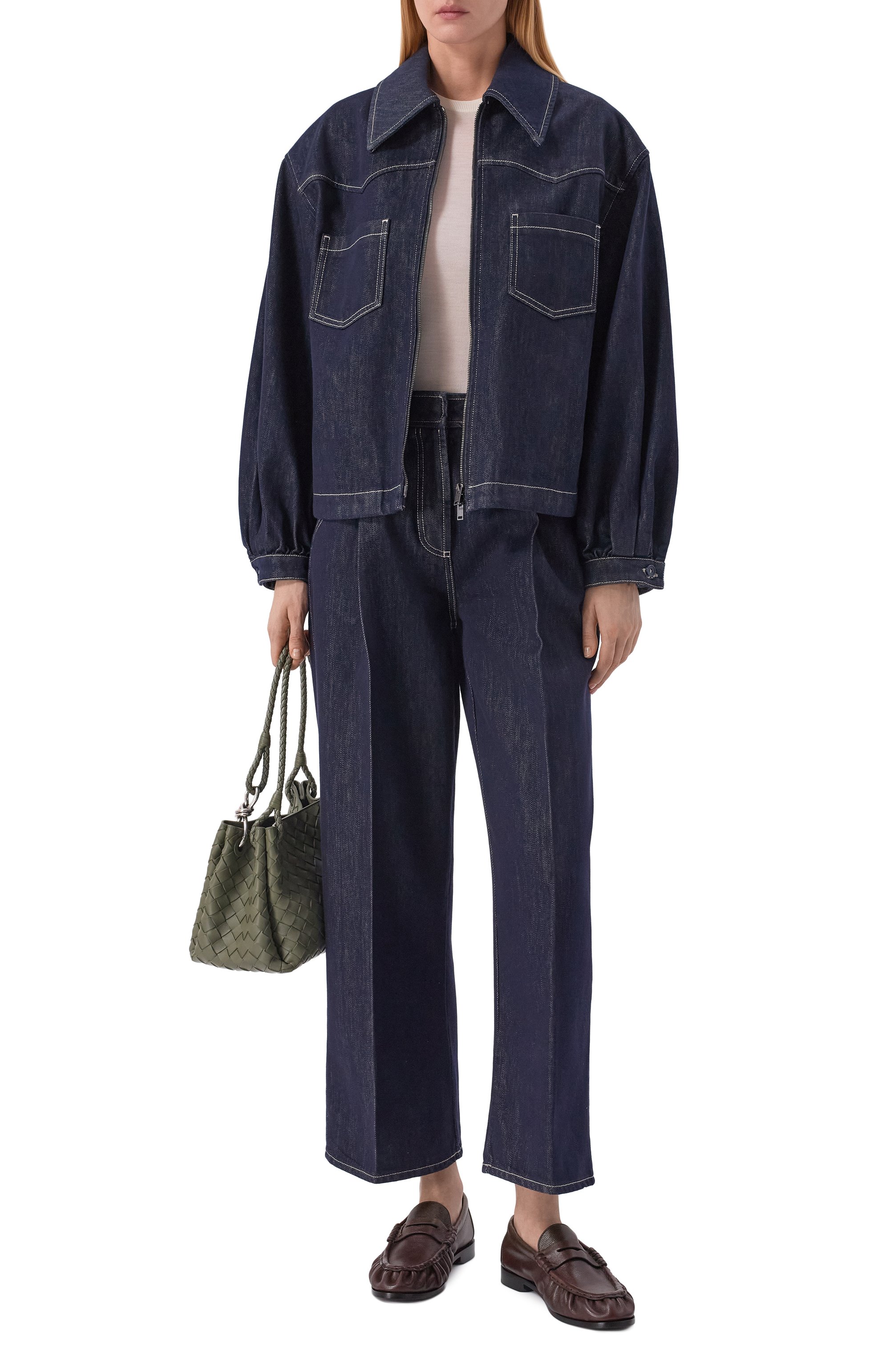 Джинсы MVST синего цвета по цене 103500 руб., арт. M25.1MW.T007-59/LEXUS, фото 2 Джинсы MVST, арт. M25.1MW.T007-59/LEXUS, фото 2