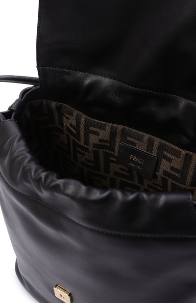 Рюкзак FENDI черного цвета по цене 369500 руб., арт. 8BZ057/AYJ1, фото 5 Рюкзак FENDI, арт. 8BZ057/AYJ1, фото 5