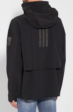 Мужская куртка myshelter ADIDAS ORIGINALS черного цвета, арт. DZ1413 | Фото 6 (Материал внешний: Синтетический материал; Рукава: Длинные; Длина (верхняя одежда): Короткие; Мужское Кросс-КТ: Верхняя одежда; Кросс-К�Т: Ветровки, Куртка, Легкие; Статус проверки: Проверена категория; Стили: Кэжуэл)