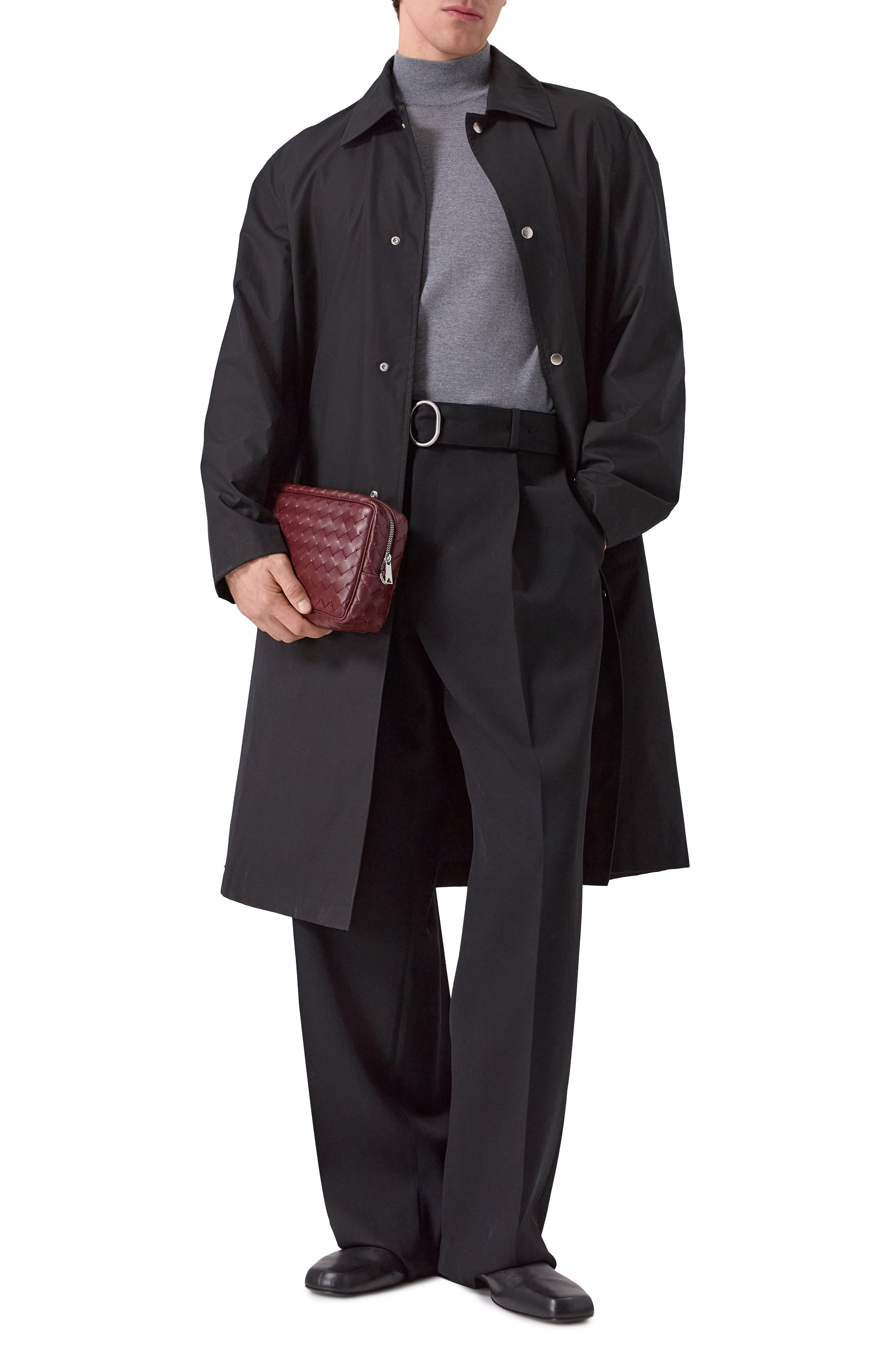 Борсетка BOTTEGA VENETA бордового цвета по цене 257500 руб., арт. 777390/V2HL1, фото 8 Борсетка BOTTEGA VENETA, арт. 777390/V2HL1, фото 8