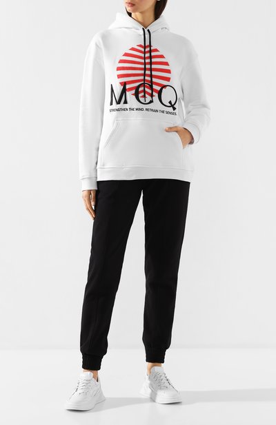 Кожаные кроссовки PHILIPPE MODEL белого цвета по цене 23050 руб., арт. SELD V005, фото 2 Кожаные кроссовки PHILIPPE MODEL, арт. SELD V005, фото 2