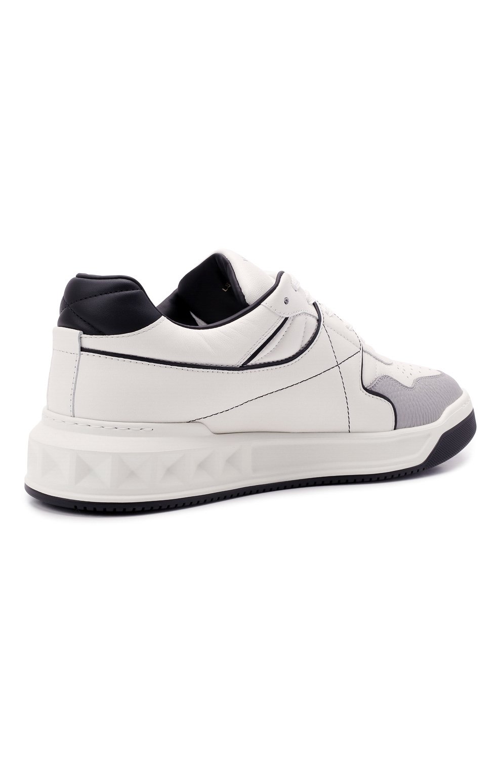 Кожаные кеды one stud VALENTINO серого цвета по цене 86650 руб., арт. XY2S0E71/NWN, фото 5 Кожаные кеды one stud VALENTINO, арт. XY2S0E71/NWN, фото 5