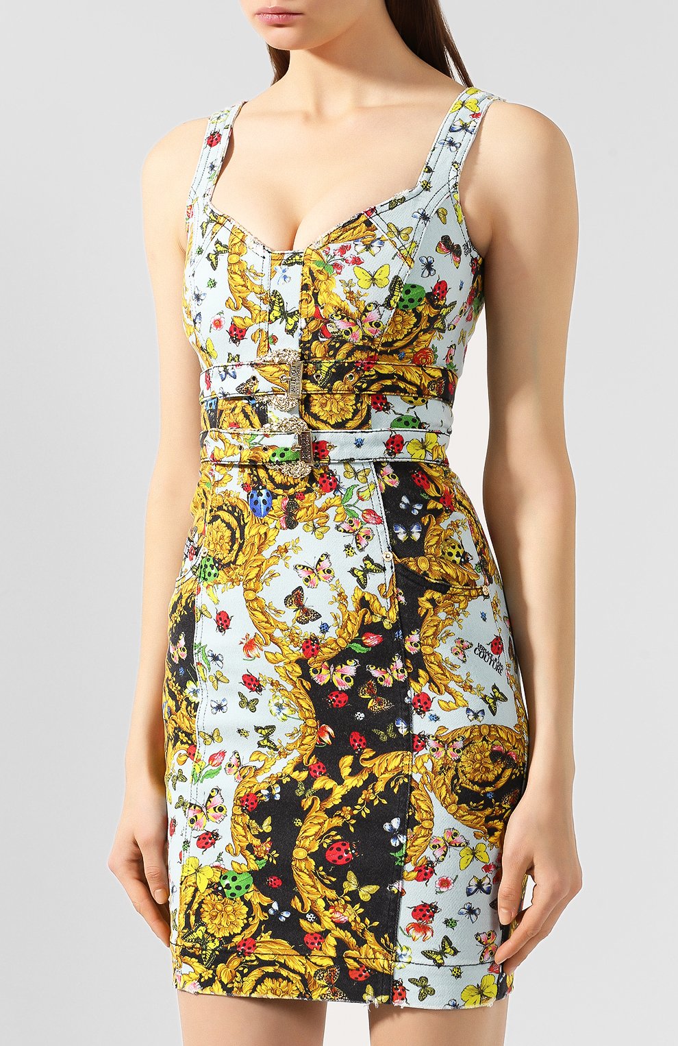 Джинсовое платье VERSACE JEANS COUTURE разноцветного цвета по цене 43350 руб., арт. D2HUA430-UDP916/SH037, фото 3 Джинсовое платье VERSACE JEANS COUTURE, арт. D2HUA430-UDP916/SH037, фото 3