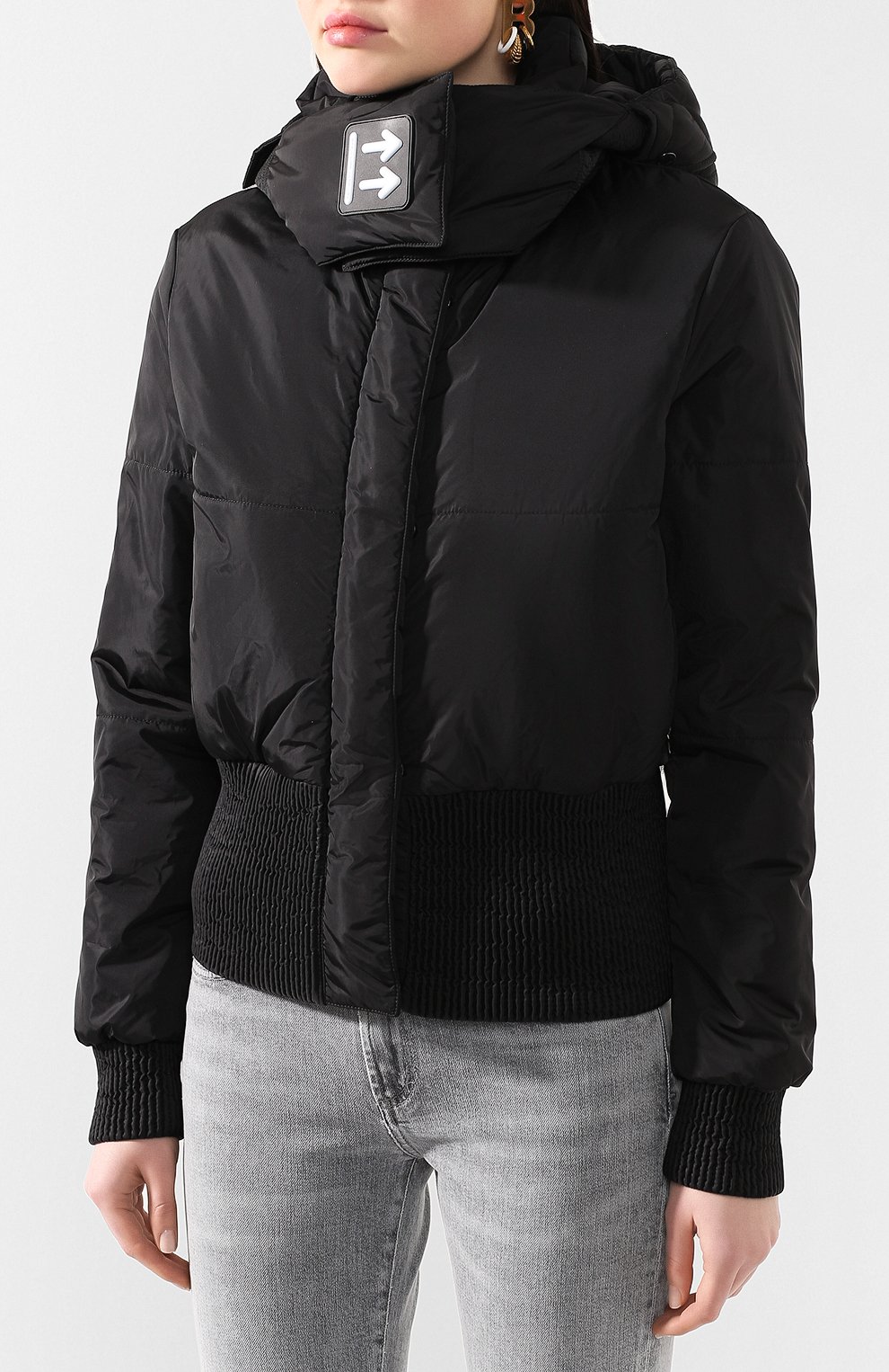 Пуховик OFF-WHITE черного цвета по цене 108500 руб., арт. 0WEA198R20A390861001, фото 3 Пуховик OFF-WHITE, арт. 0WEA198R20A390861001, фото 3