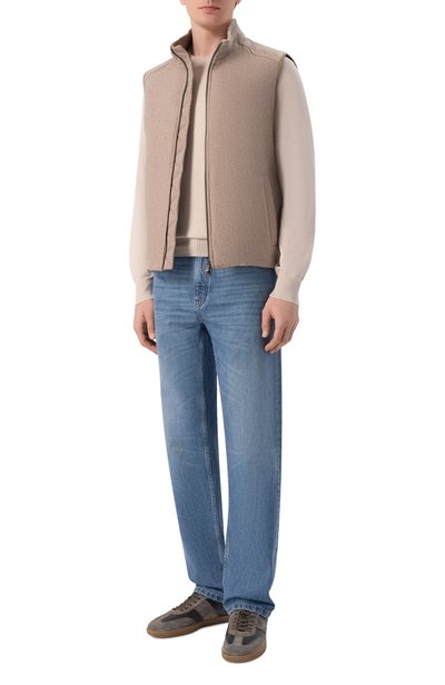 Утепленный жилет CORNELIANI бежевого цвета по цене 107500 руб., арт. 28C5U6/2A20142, фото 2 Утепленный жилет CORNELIANI, арт. 28C5U6/2A20142, фото 2