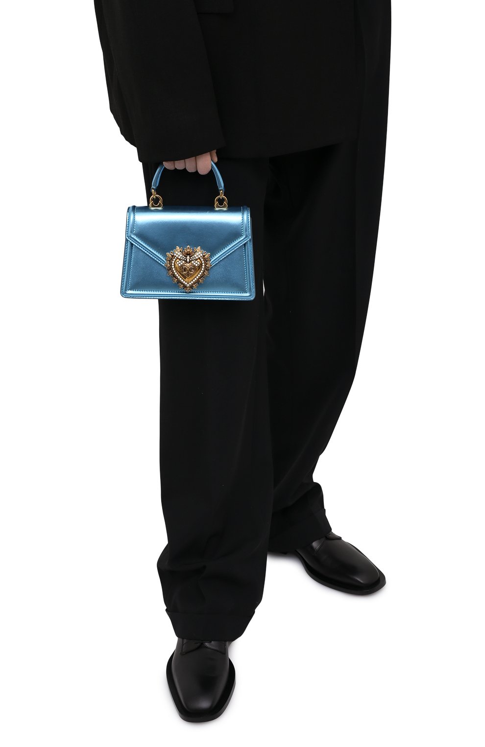 Сумка devotion small DOLCE & GABBANA голубого цвета по цене 232000 руб., арт. BB6711/A1016, фото 2 Сумка devotion small DOLCE & GABBANA, арт. BB6711/A1016, фото 2