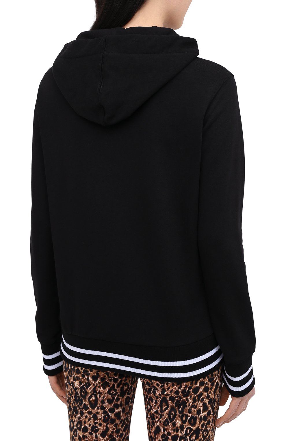 Хлопковое худи VERSACE JEANS COUTURE черного цвета по цене 26350 руб., арт. B6HZA7KL-ZDP308 H00D REG. 8S/30328, фото 4 Хлопковое худи VERSACE JEANS COUTURE, арт. B6HZA7KL-ZDP308 H00D REG. 8S/30328, фото 4