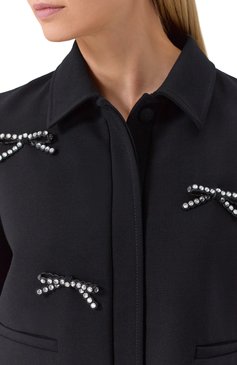 Женский жакет с отделкой стразами ELIE SAAB черного цвета, арт. J0108 | Фото 5 (Материал внешний: Шерсть, Синтетический материал; Материал сплава: Проставлено; Драгоценные камни: Проставлено; Материал подклада: Синтетический материал; Рукава: Длинные; Длина (для топов): Стандартные; 1-2-бортные: Однобортные; Кросс-КТ: костюм; Женское Кросс-КТ: Жакет-одежда; Детали: Стразы; Стили: Романтичный; Случай: Вечерний)