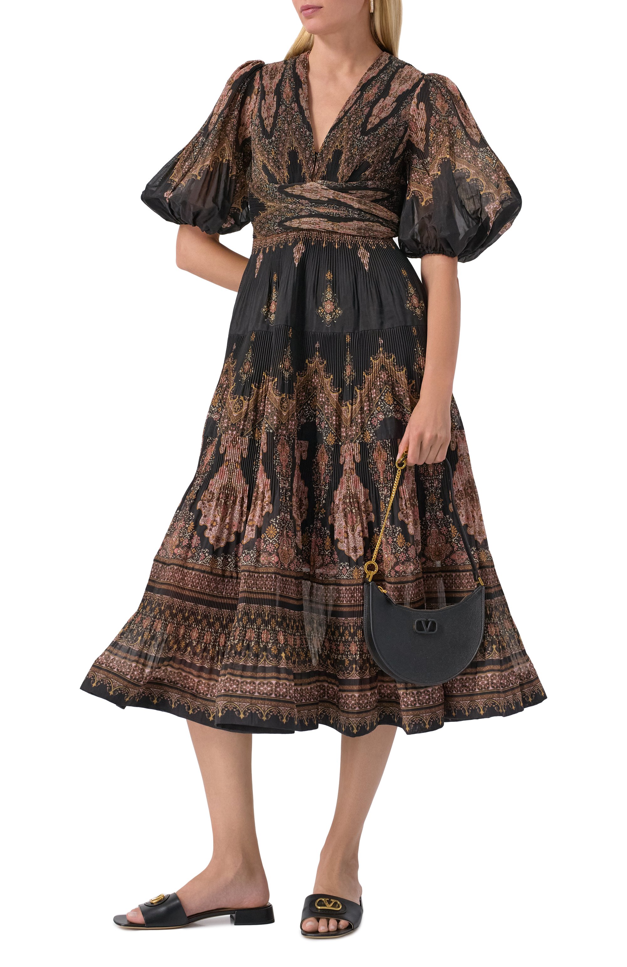 Сумка vlogo signature mini VALENTINO черного цвета по цене 140500 руб., арт. 6W2P0W19/RQR, фото 7 Сумка vlogo signature mini VALENTINO, арт. 6W2P0W19/RQR, фото 7