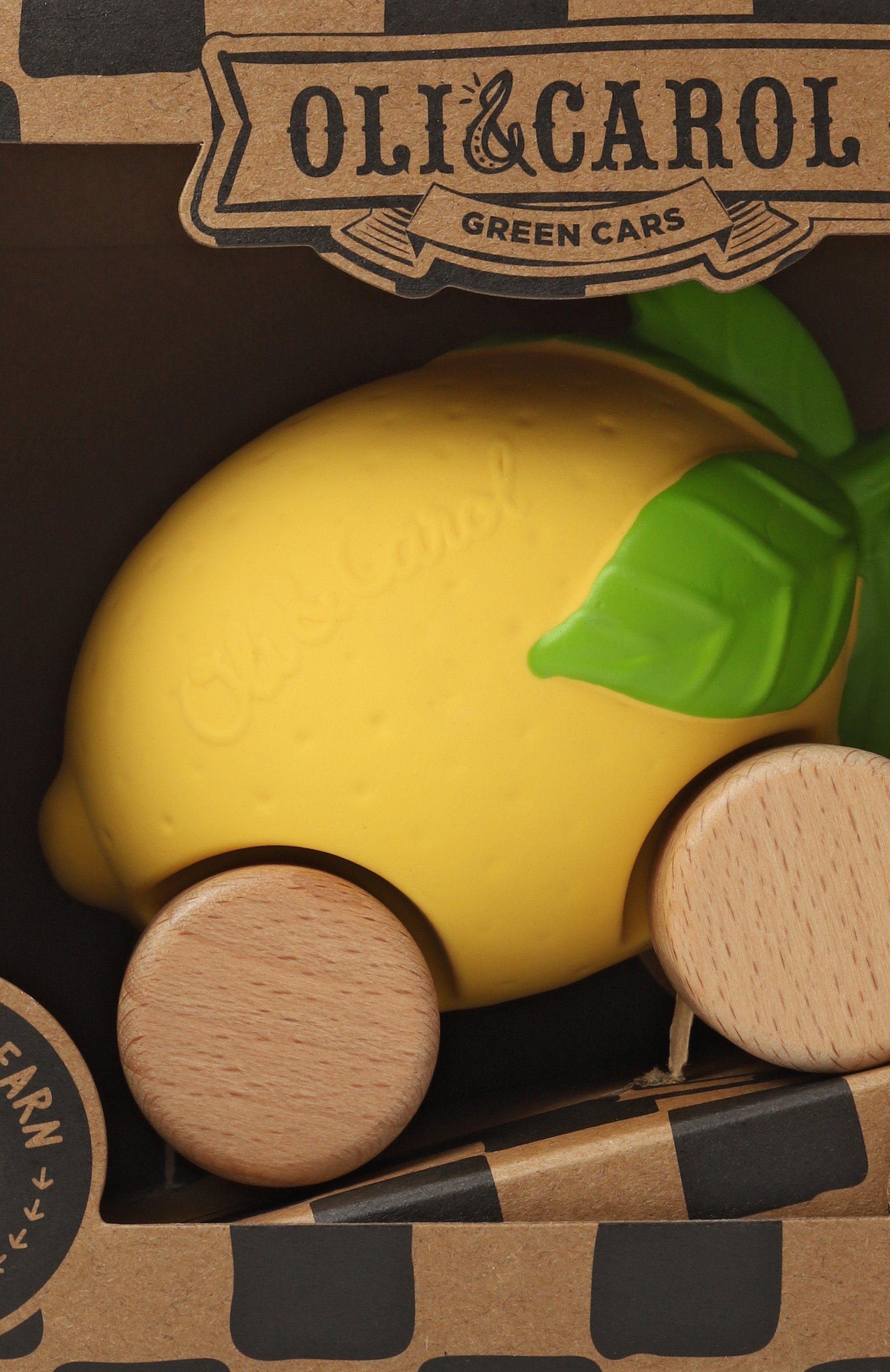 Машинка lou the lemon OLI&CAROL желтого цвета по цене 3770 руб., арт. L-LEMON-CAR, фото 2 Машинка lou the lemon OLI&CAROL, арт. L-LEMON-CAR, фото 2