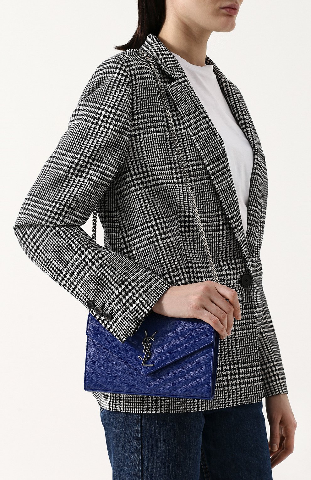 Клатч monogram mini SAINT LAURENT синего цвета по цене 208000 руб., арт. 377828/B0W02, фото 5 Клатч monogram mini SAINT LAURENT, арт. 377828/B0W02, фото 5