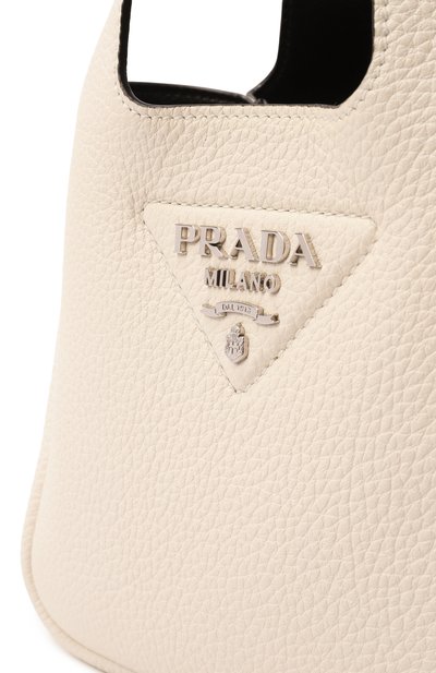 Сумка PRADA кремового цвета по цене 358000 руб., арт. 1BA349/2DKV, фото 3 Сумка PRADA, арт. 1BA349/2DKV, фото 3