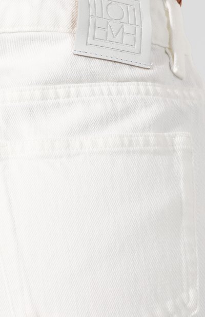 Джинсы TOTEME белого цвета по цене 17400 руб., арт. FLAIR DENIM 1902-1426/WHITE, фото 5 Джинсы TOTEME, арт. FLAIR DENIM 1902-1426/WHITE, фото 5