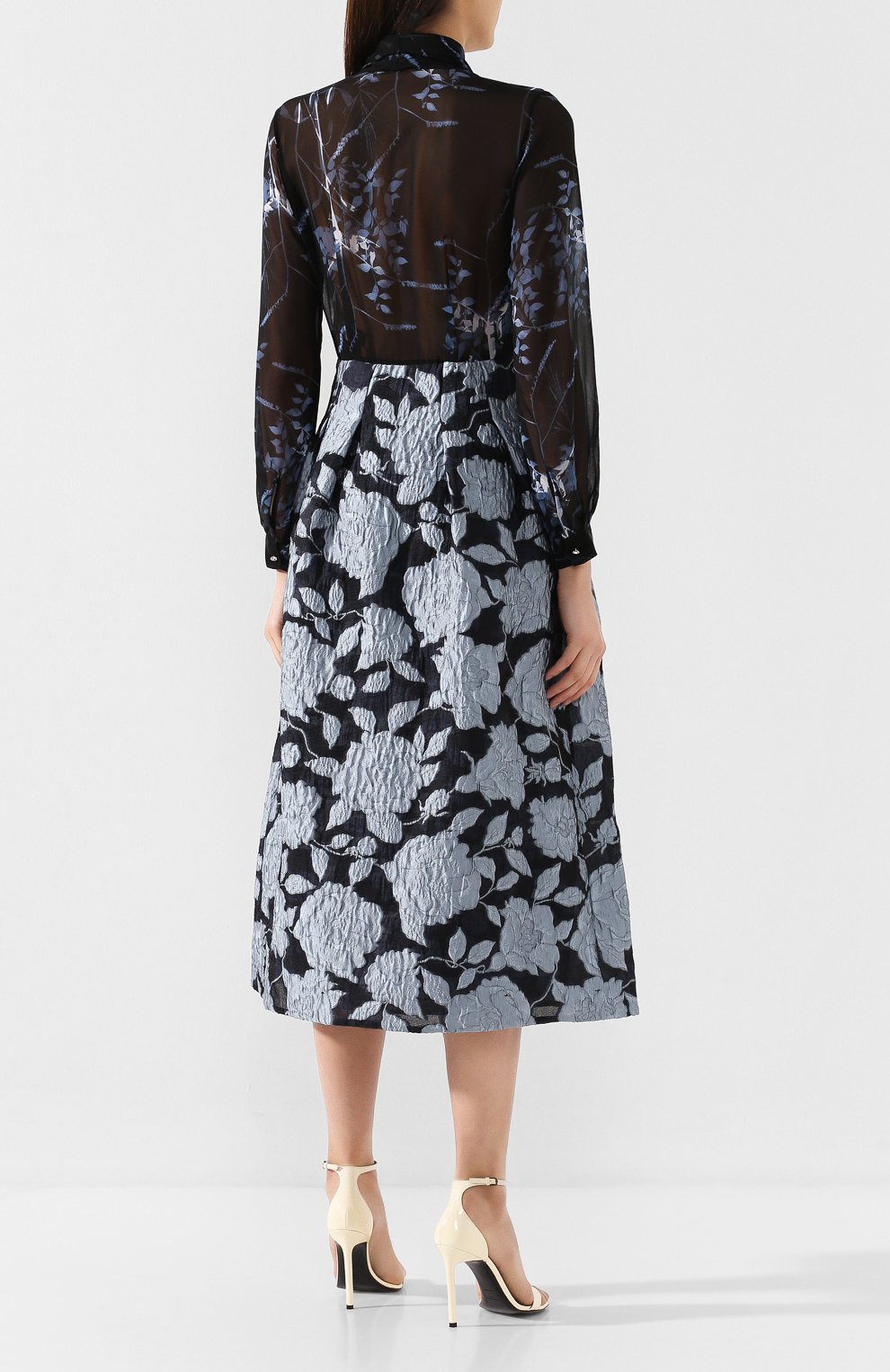 Платье SARA ROKA черного цвета по цене 73400 руб., арт. SUNI 31/FW19-43, фото 4 Платье SARA ROKA, арт. SUNI 31/FW19-43, фото 4