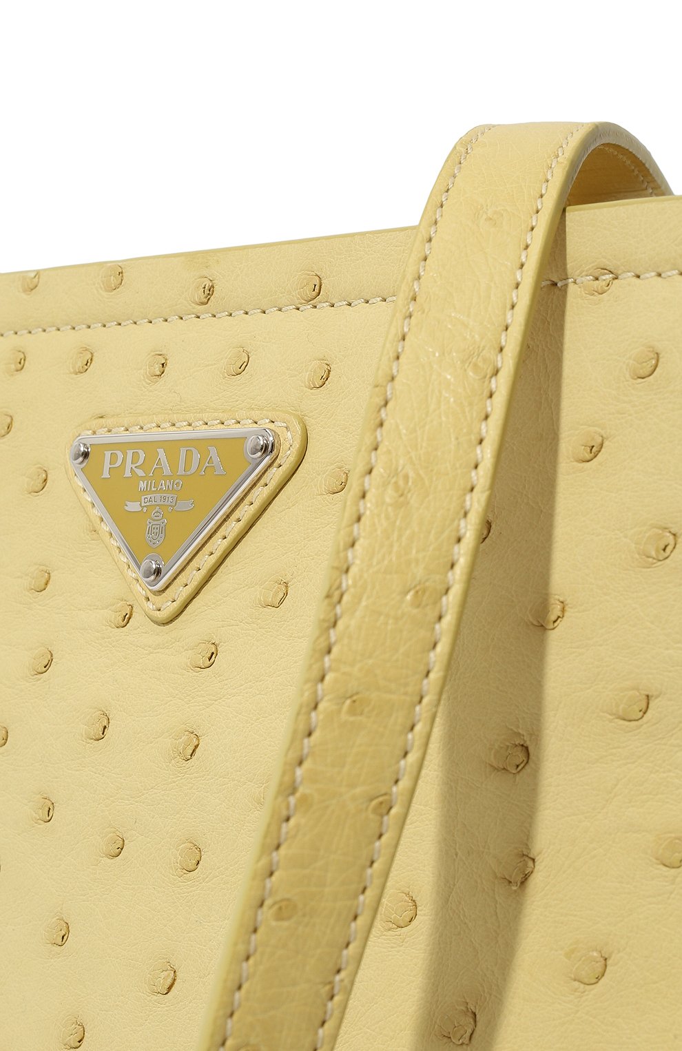 Сумка из кожи страуса PRADA желтого цвета по цене 850000 руб., арт. 1BA311-130-F068X-OOY, фото 3 Сумка из кожи страуса PRADA, арт. 1BA311-130-F068X-OOY, фото 3