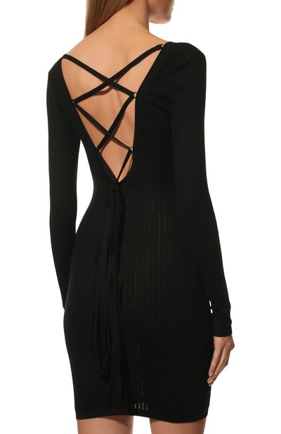 Шерстяное платье MIU MIU черного цвета по цене 155000 руб., арт. MMA732-TNR-F0002, фото 4 Шерстяное платье MIU MIU, арт. MMA732-TNR-F0002, фото 4