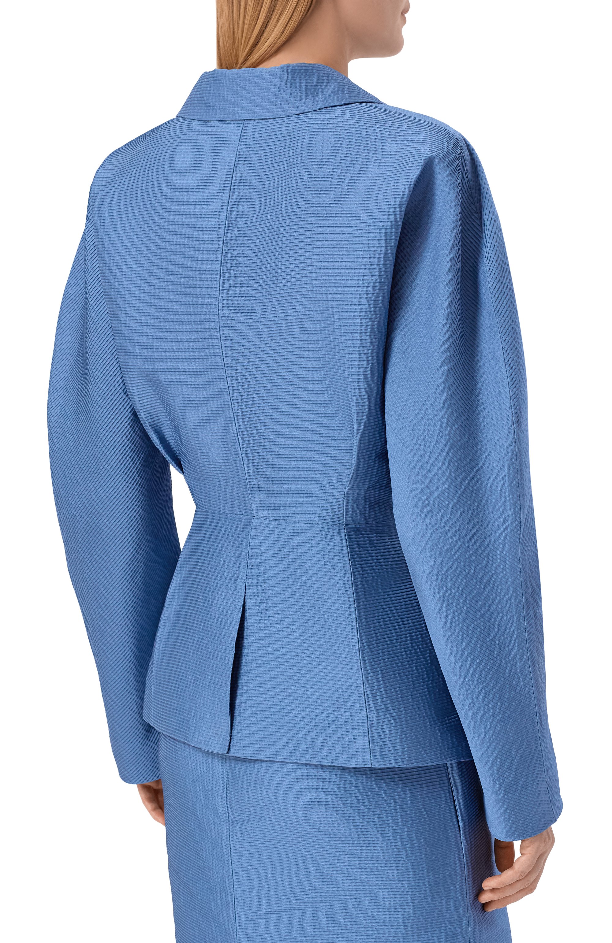 Жакет LANVIN голубого цвета по цене 374500 руб., арт. RW-JA0059-6256-E26, фото 4 Жакет LANVIN, арт. RW-JA0059-6256-E26, фото 4