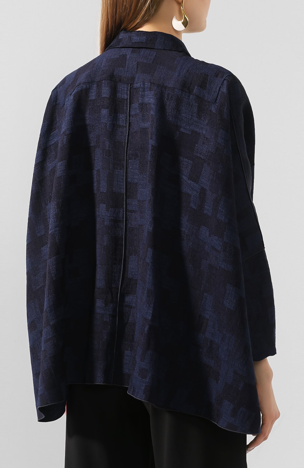 Жакет из смеси вискозы и льна GIORGIO ARMANI темно-синего цвета по цене 223500 руб., арт. 0SHCC00Z/T01U9, фото 4 Жакет из смеси вискозы и льна GIORGIO ARMANI, арт. 0SHCC00Z/T01U9, фото 4