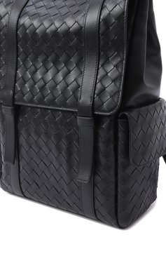Мужской рюкзак back-to-school BOTTEGA VENETA черного цвета, арт. 805971 V2HL1 | Фото 3 (Материал сплава: Проставлено; Размер: large; Драгоценные камни: Проставлено; Материал: Натуральная кожа; Стили: Классический; Сумки-технические: Рюкзаки - большие)
