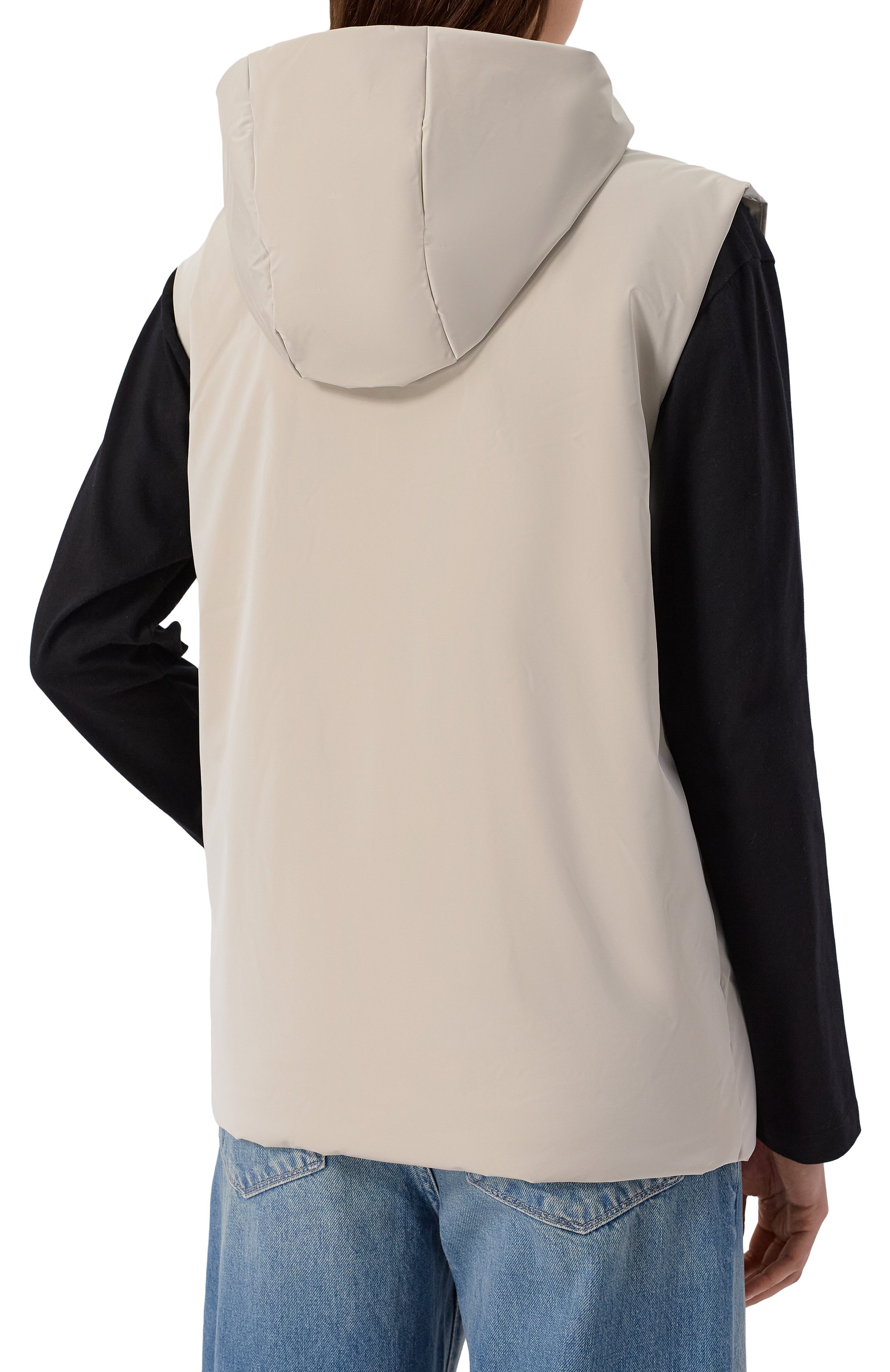 Утепленный жилет RAINS кремового цвета по цене 21950 руб., арт. RA15800, фото 8 Утепленный жилет RAINS, арт. RA15800, фото 8