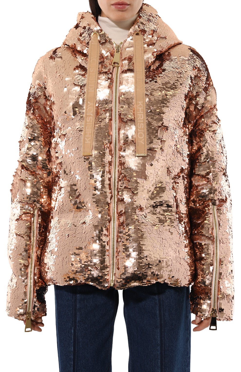 Пуховик с отделкой пайетками KHRISJOY золотого цвета по цене 255500 руб., арт. KWF24R0601/PS0001/1, фото 3 Пуховик с отделкой пайетками KHRISJOY, арт. KWF24R0601/PS0001/1, фото 3