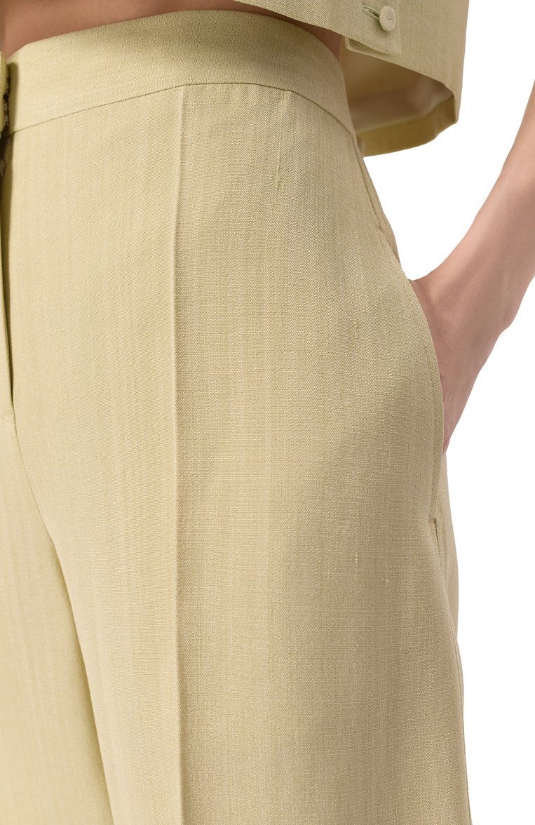 Женские брюки из вискозы и шелка JIL SANDER светло-зеленого цвета, арт. J02KA0294-J65005 | Фото 5 (Длина (брюки, джинсы): Стандартные; Материал внешний: Вискоза, Шелк; Женское Кросс-КТ: Брюки-одежда; Силуэт Ж (брюки и джинсы): Широкие; Случай: Формальный; Кросс-КТ: костюм; Стили: Минимализм)